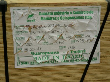 14 - Die neue Deckenverkleidung ist international  I