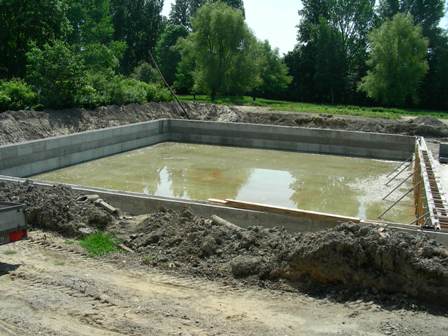 6 - Probeschwimmen nach einem kräftigen Regenguss ist angesagt ...