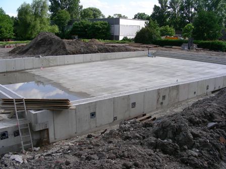 12 - Rohbau Außenschwimmbecken beendet  II
