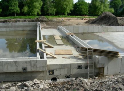 13 - Rohbau Außenschwimmbecken beendet  III