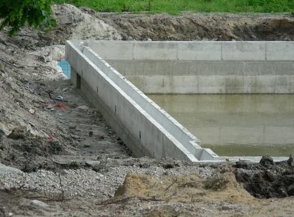 14 - Rohbau Außenschwimmbecken beendet  IV