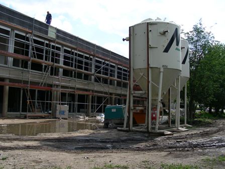 2 - Die Außenansicht nimmt neue Formen an  II